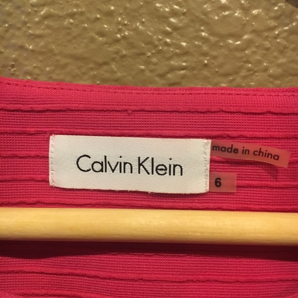 Dress - Picture 3 of 4